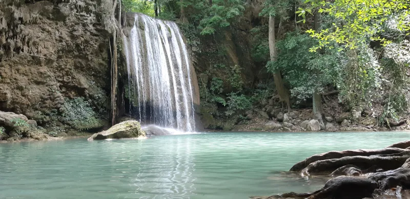 cascadas de Erawan, Parque Nacional de Erawan, Pha Namtok, Kanchanaburi