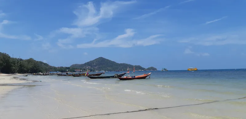 Sairee Beach, playas de Koh Tao, qué ver en Kon Tao, viajar a Tailandia