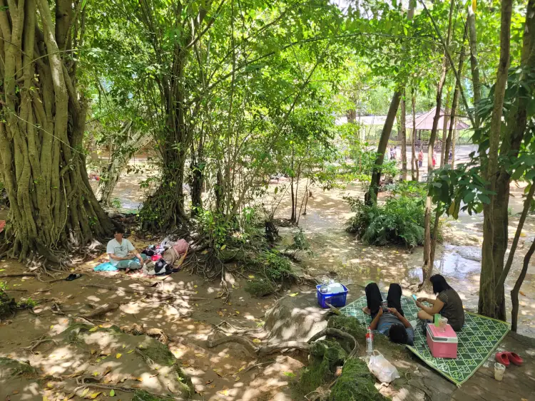 Qué ver en Kanchanaburi, Sai Yok Noi Waterfall