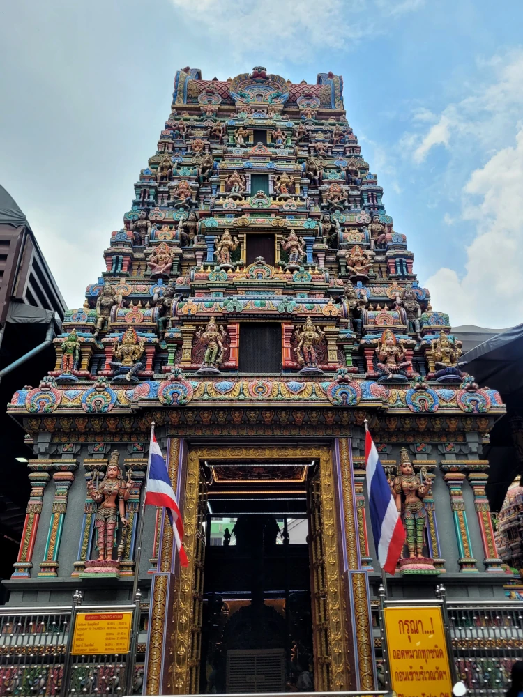 Templos de Bangkok, Sri Maha Mariamman