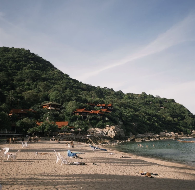 Playas de Koh Tao, Aow Lek Beach