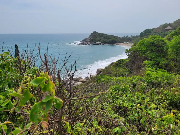 Playa Cañaveral, visitar el Parque Tayrona, Qué hacer en Santa Marta, vacaciones en Colombia