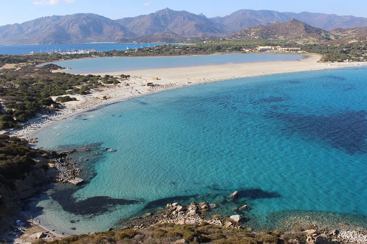 Spiaggia di Porto Giunco, qué ver en Cerdeña