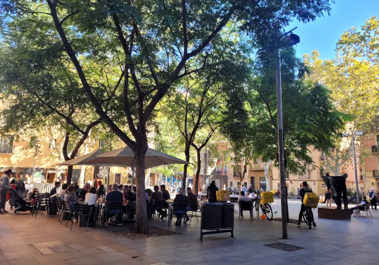 Qué ver en Gracia, qué hacer en Barcelona, Plaça del Diamant