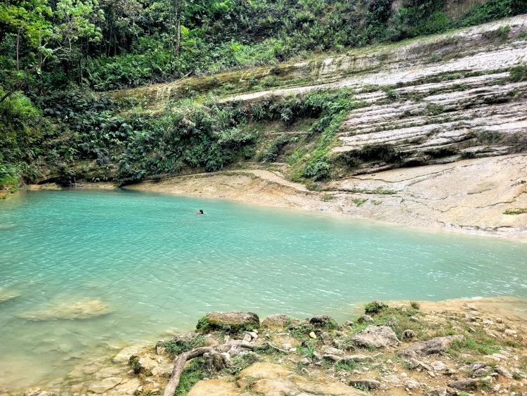 Can-umantad Falls, viajar a Filipinas, qué ver en Bohol