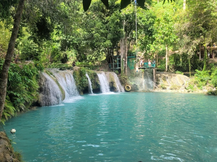 Viajar a Filipinas, vacaciones en Filipinas, Qué hacer en Siquijor, Cambugahay Falls 