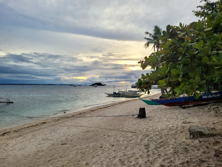 Bounty Beach, qué hacer en Malapascua, viajar a Filipinas